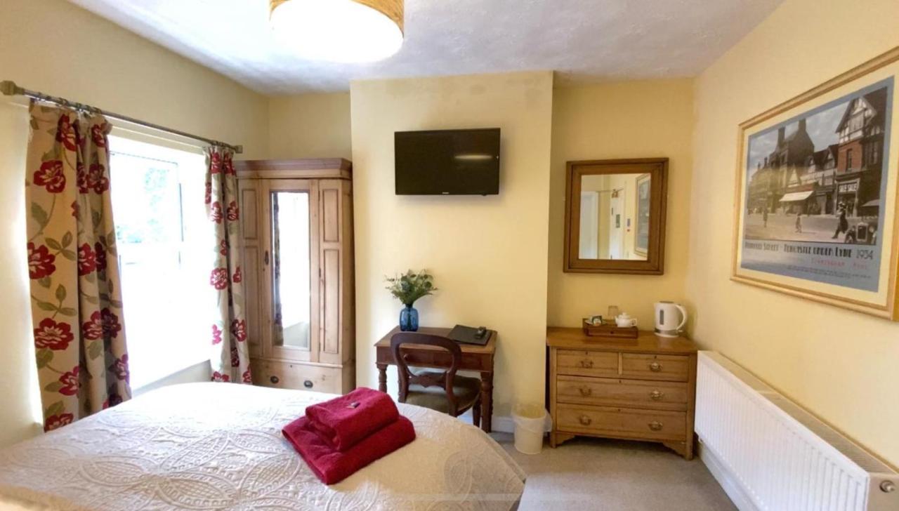 The Victoria * Newcastle-under-Lyme